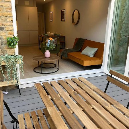 לונדון Spectacular 2 Bed Apartment With Lovely Terrace - 1 The Southwell מראה חיצוני תמונה